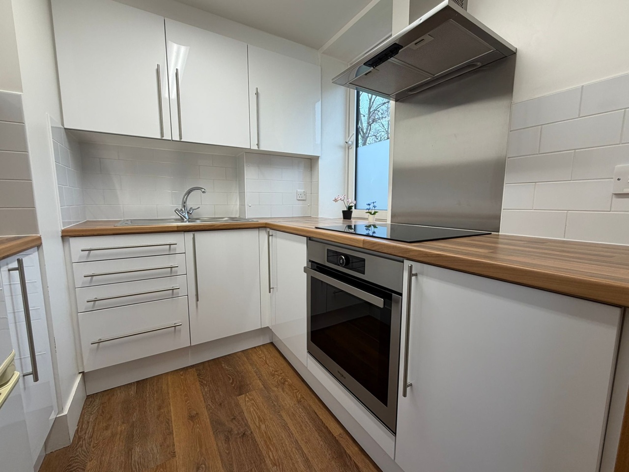 Additional image 5 of 1 Bed Flat, Akenside Road, NW3, N1 7GU