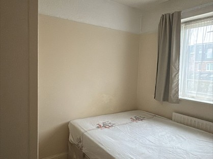 Room in a Shared House, Burnley Road, NW10