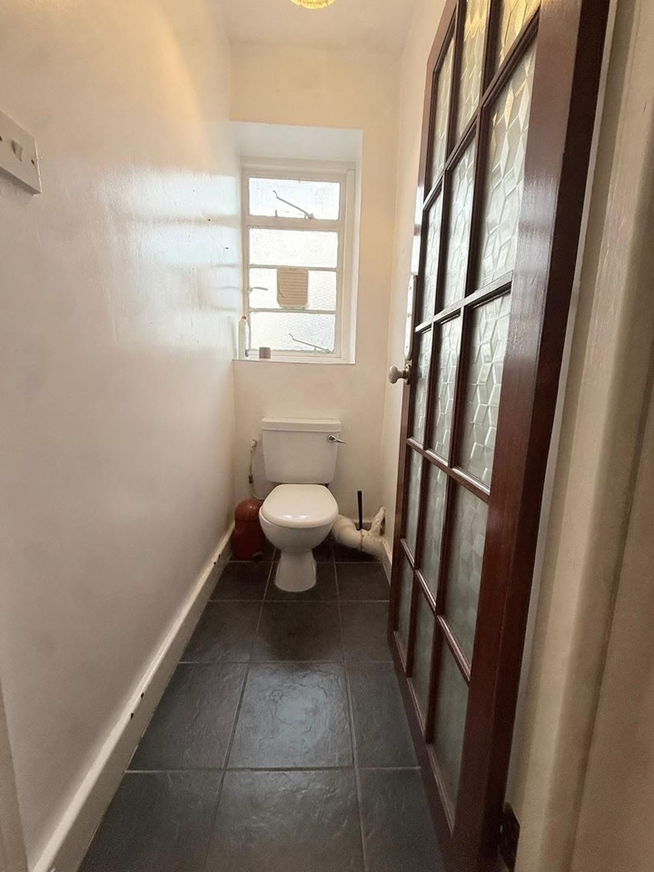 Additional image 6 of 2 Bed Flat, Dorchester Court, SE24, N1 7GU