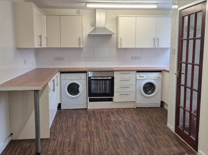 3 Bed Terraced House, Beeston Courts, SS15