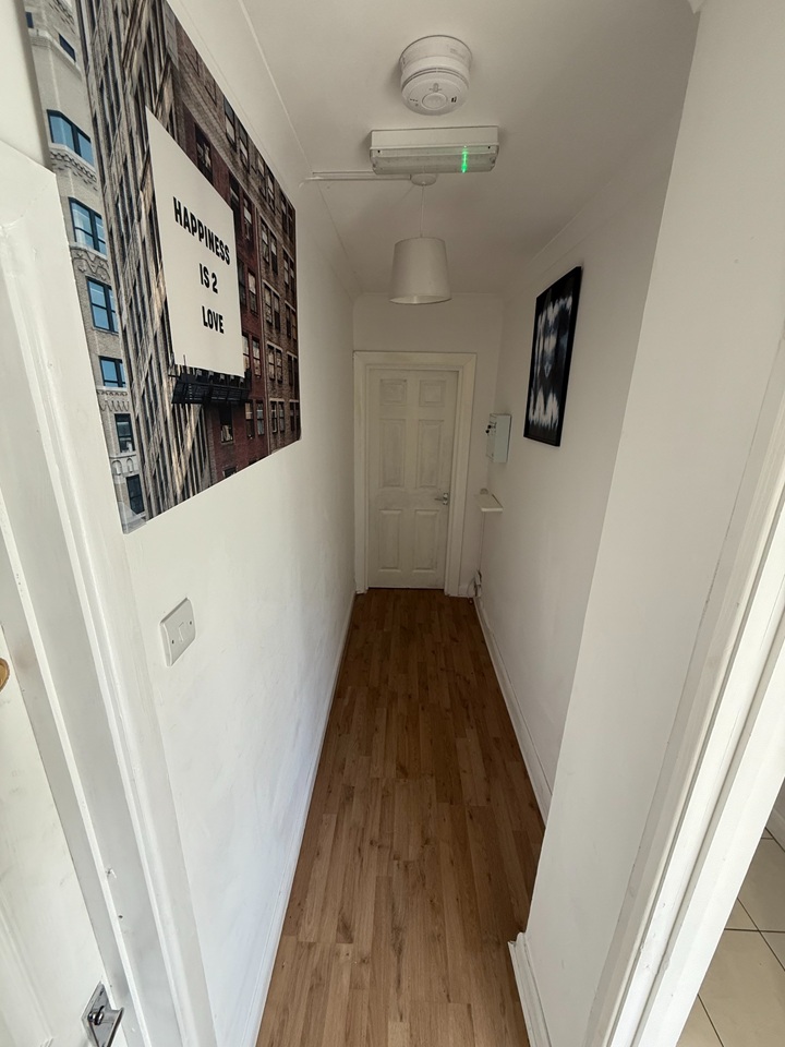 Additional image 14 of 5 Bed Semi-Detached House, Mitchell Avenue, CV4, N1 7GU