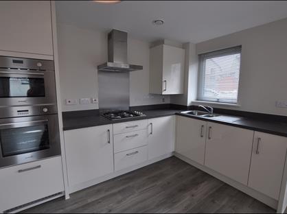 2 Bed Flat, St Aubyn Street, PL1