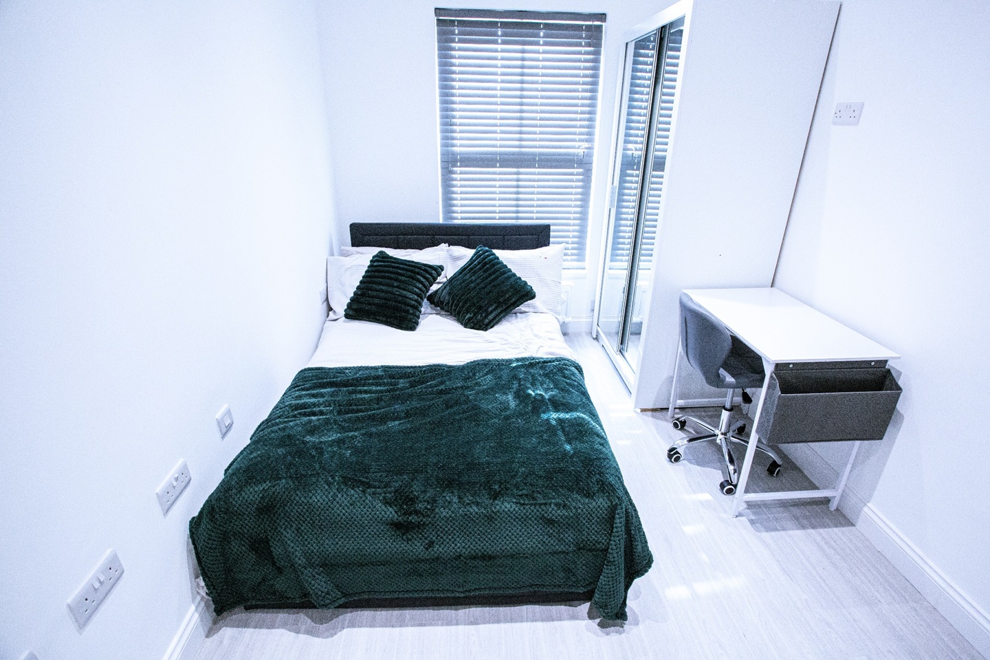 Additional image 3 of Studio Flat, Sturton St, CB1, N1 7GU