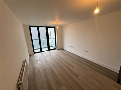 1 Bed Flat, Farnborough Road, GU14