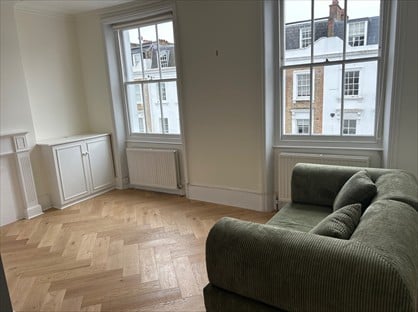 1 Bed Flat, Alderney St, SW1V