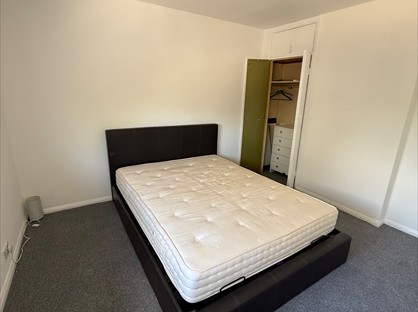 Room in a Shared House, Ryvers Road, SL3