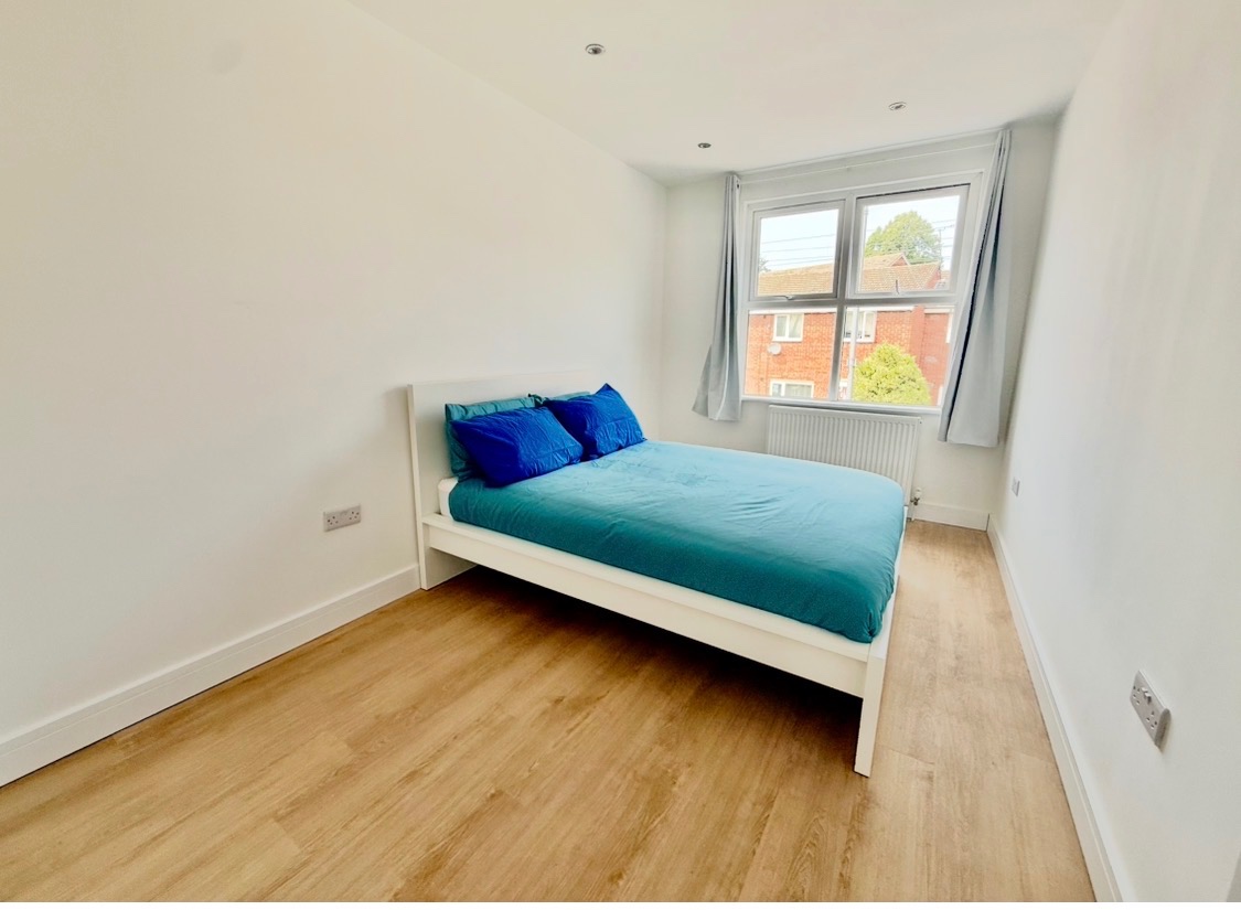 2 Bed Flat, Grosvenor Road, BS2
