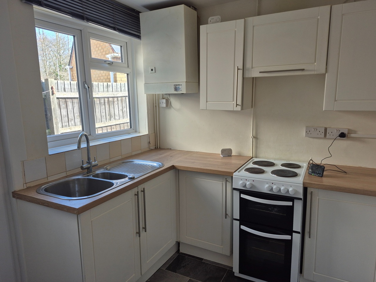 Additional image 4 of 2 Bed Semi-Detached House, Cambridge Road, CB24, N1 7GU