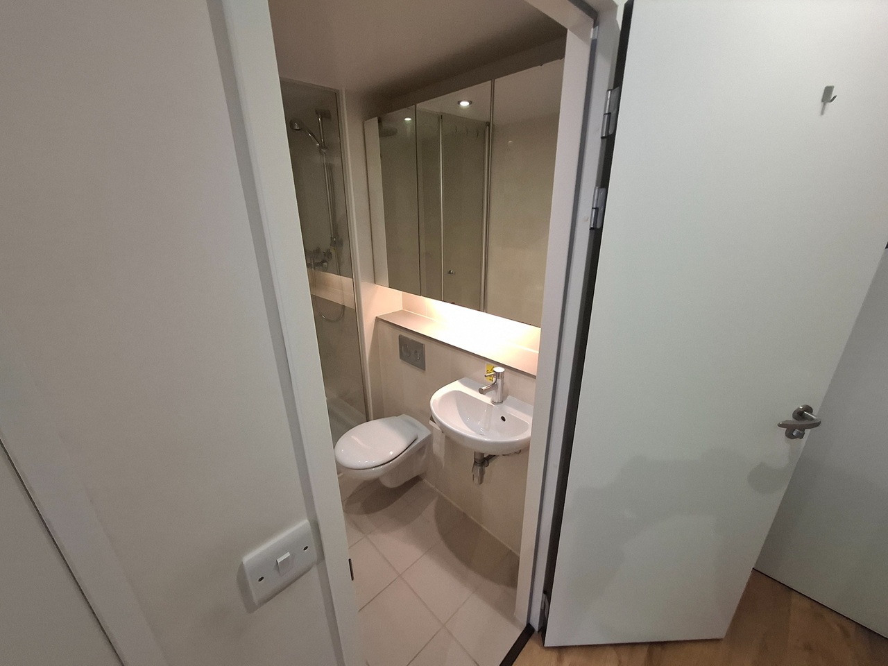 Additional image 10 of Studio Flat, Adam St, CF24, N1 7GU