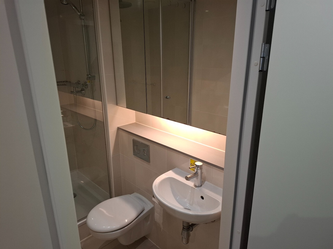 Additional image 11 of Studio Flat, Adam St, CF24, N1 7GU