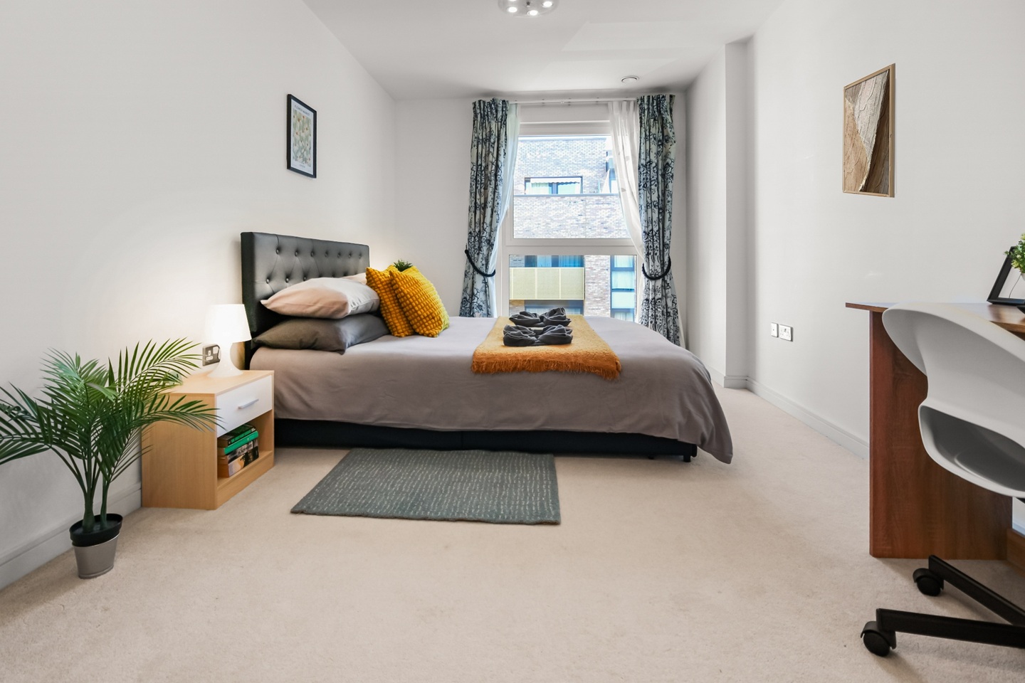 1 Bed Flat, Mandara Place, SE8 photo 3