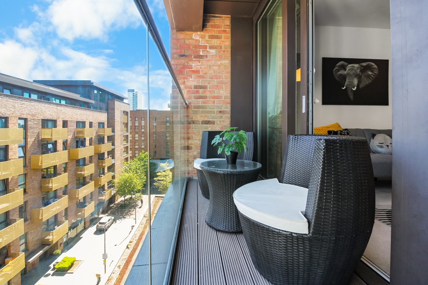 1 Bed Flat, Mandara Place, SE8