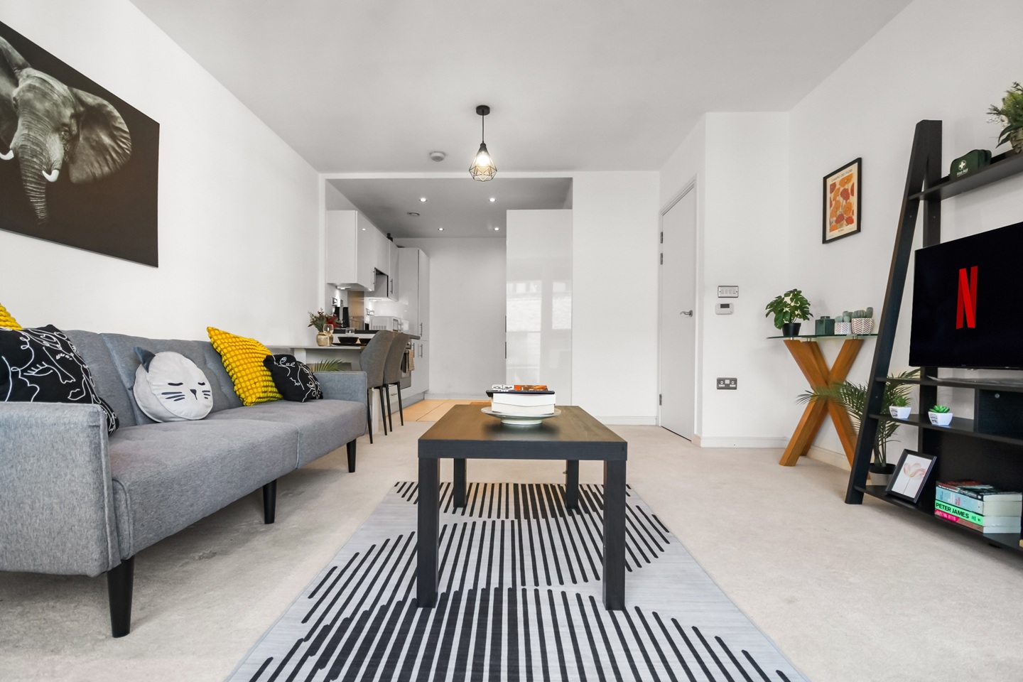 1 Bed Flat, Mandara Place, SE8 photo 2