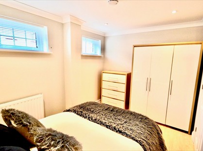 Room in a Shared House, Verulam Way, CB4