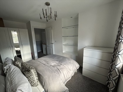 Room in a Shared House, Weavers Gate, SK14