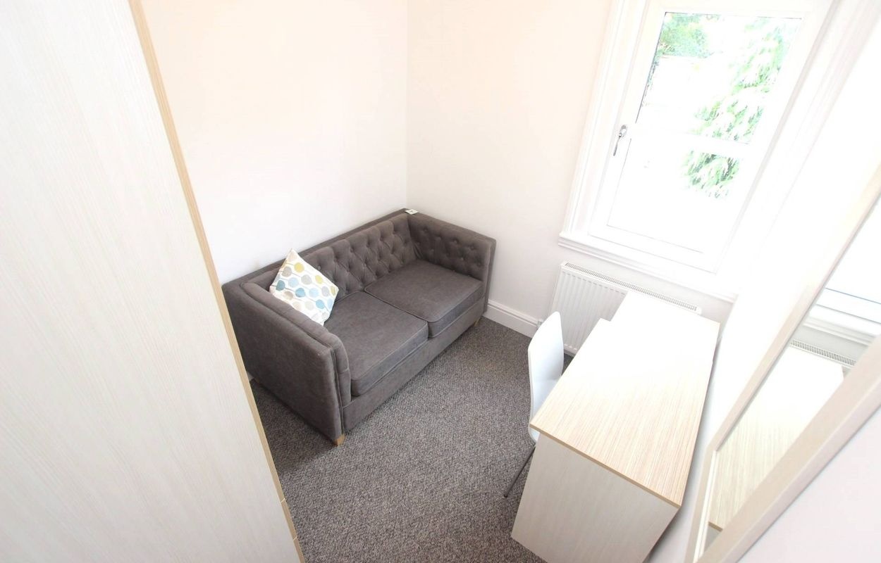 Additional image 3 of Room in a Shared House, Priory Avenue, RG4, N1 7GU