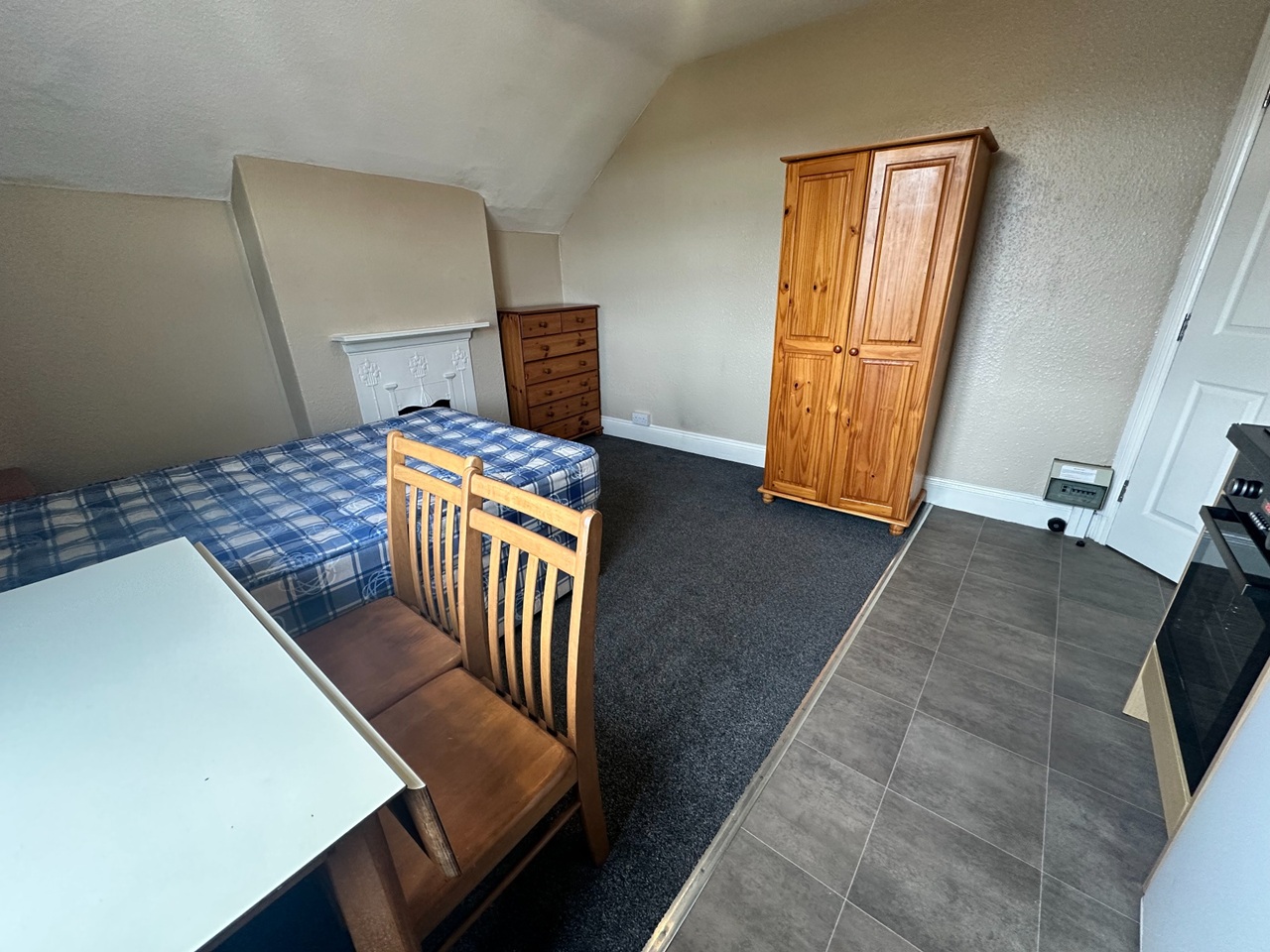 Additional image 3 of Bedsit, Manor Park, BS6, N1 7GU