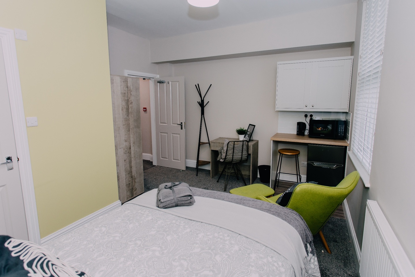 Additional image 11 of Room in a Shared House, Gerard Street North, DE1, N1 7GU