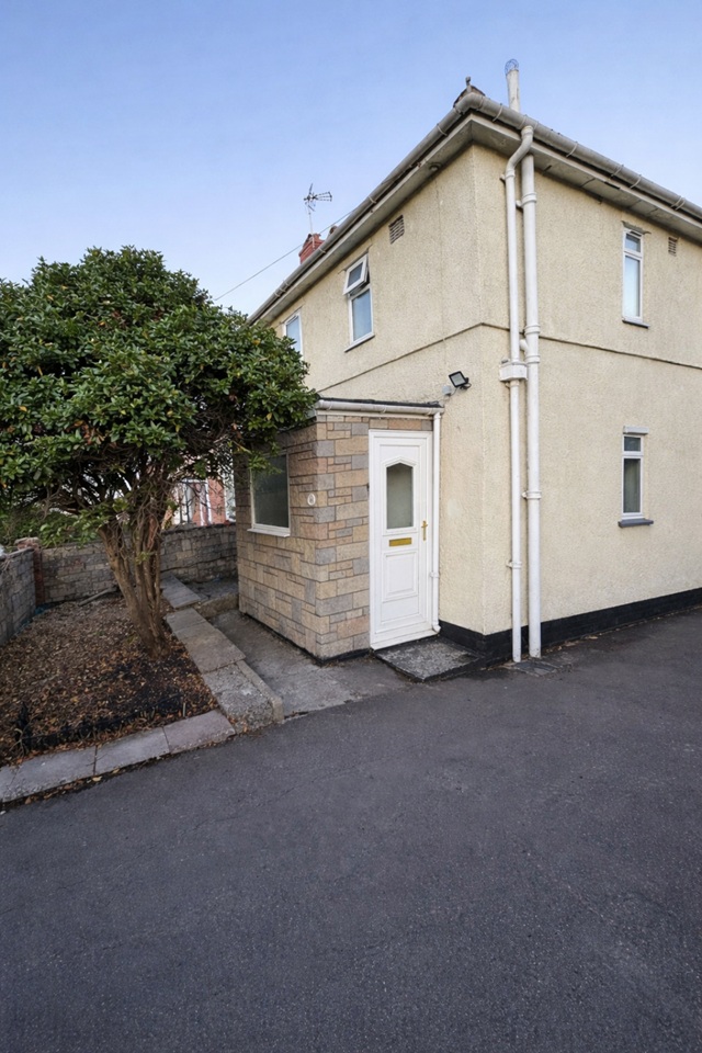 Additional image 2 of Room in a Shared House, Throgmorton Road, BS4, N1 7GU