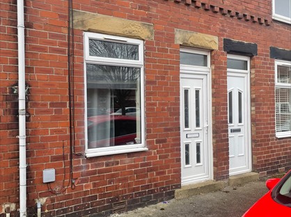 2 Bed Terraced House, Church St, WF9