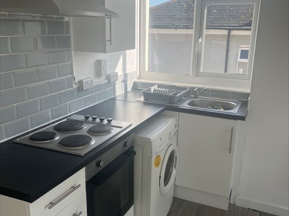 1 Bed Flat, Atherley Road, PO37