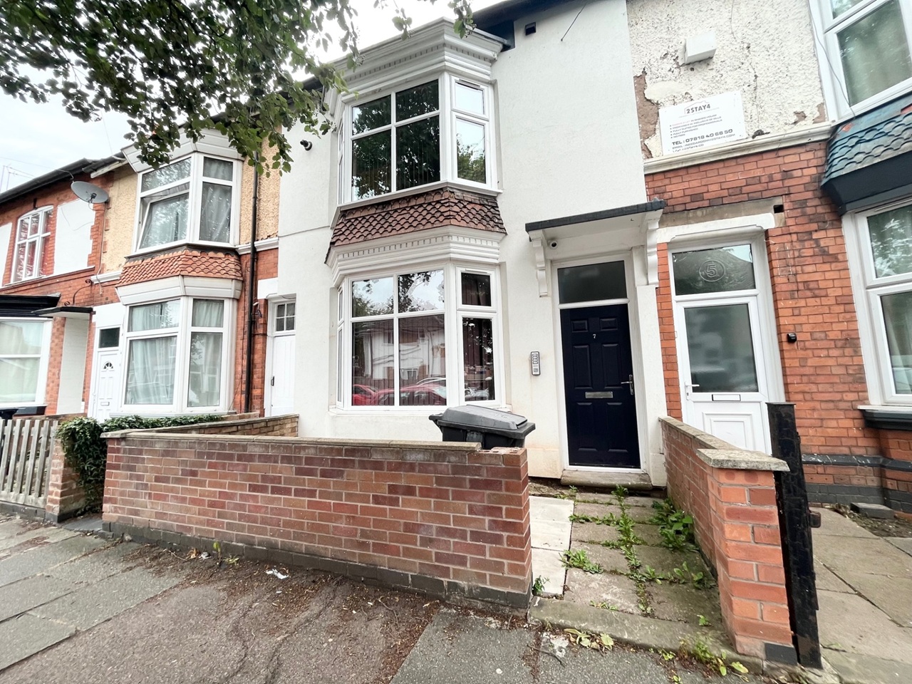 2 Bed Flat, Winchester Avenue, LE3, N1 7GU