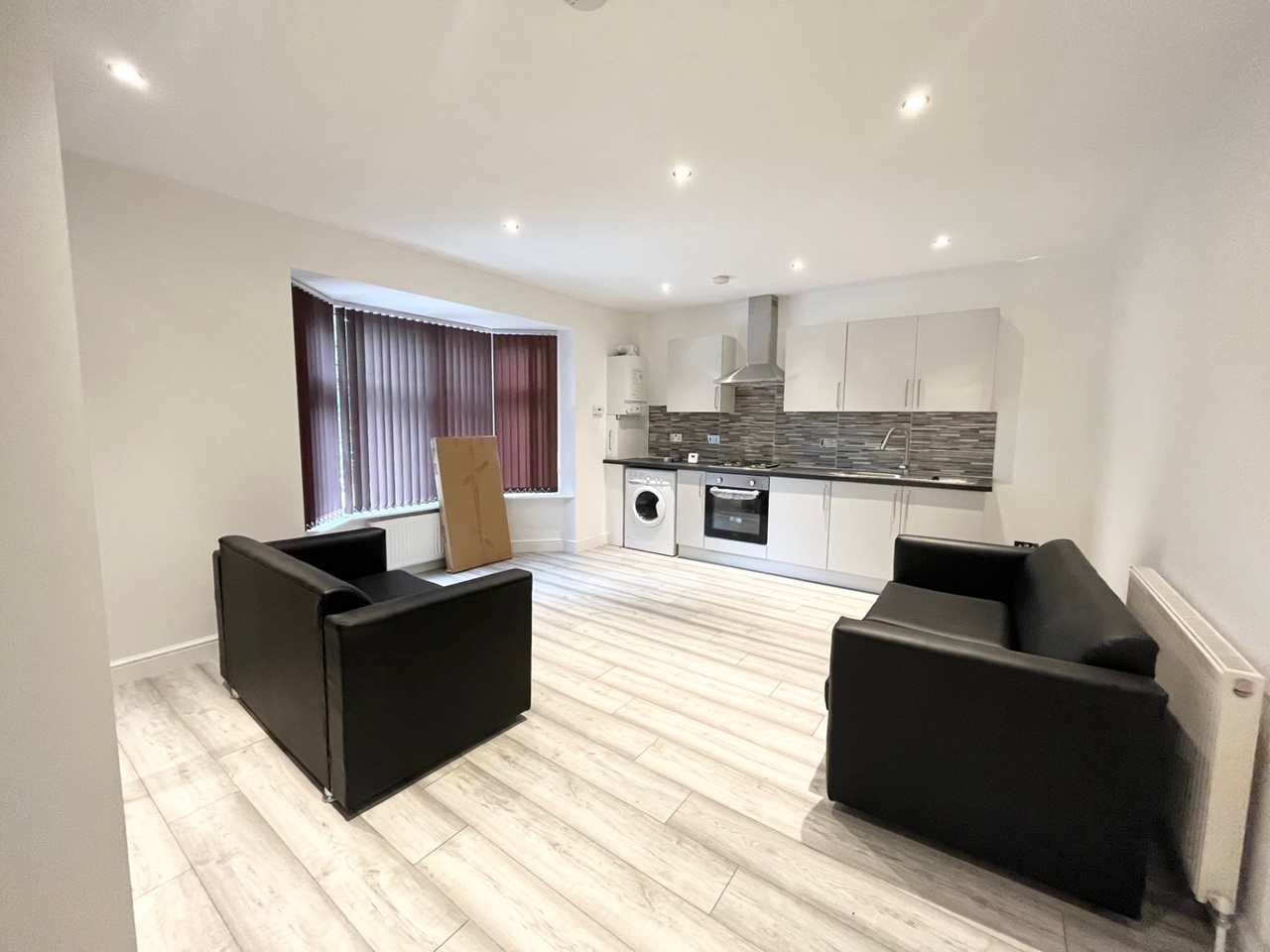 Additional image 2 of 2 Bed Flat, Winchester Avenue, LE3, N1 7GU