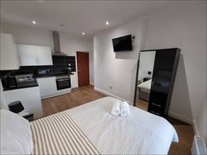 Studio Flat, Strand Road, L20