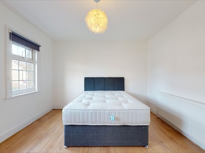 2 Bed Terraced House, Greenford Road, HA1