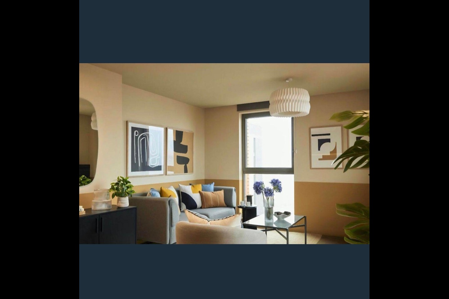 2 Bed Flat, Soho Yard, S3