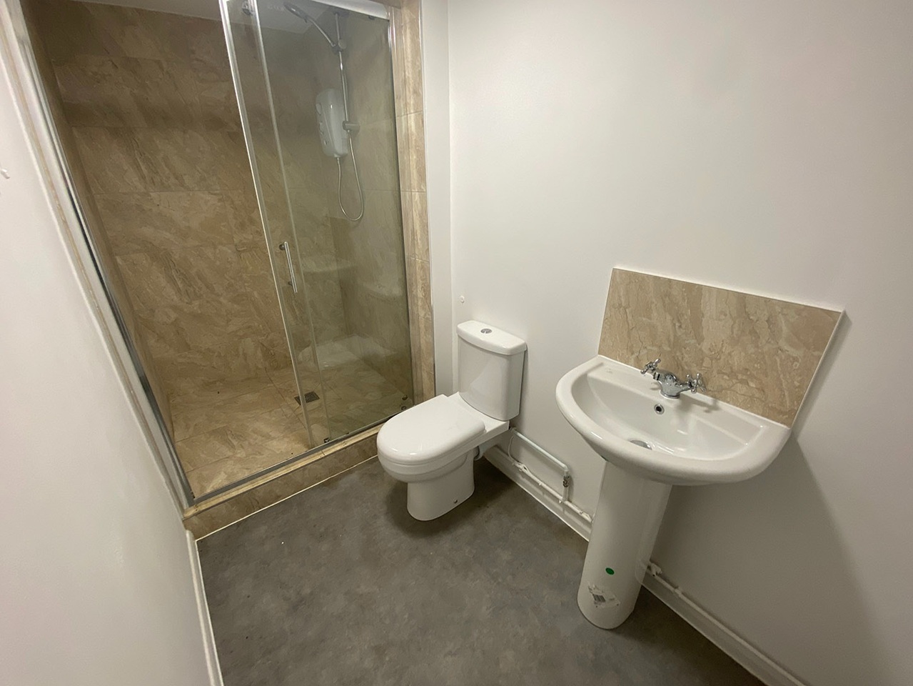Additional image 6 of 2 Bed Flat, Thoday St, CB1, N1 7GU