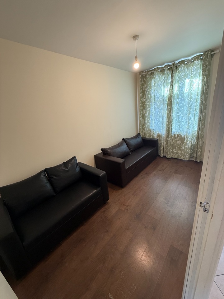 Additional image 5 of 3 Bed Semi-Detached House, Hungerhill Road, NG3, N1 7GU