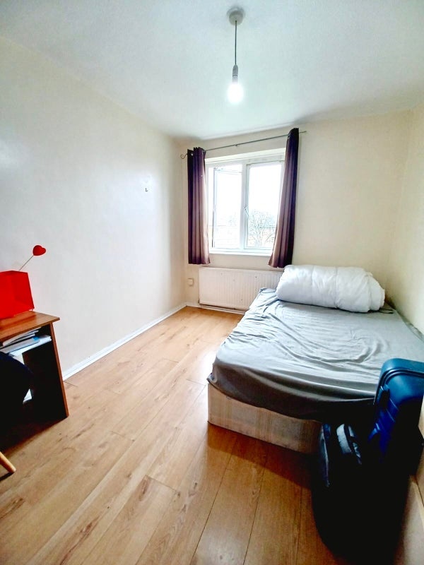 Additional image 2 of Room in a Shared House, Stepney Green, E1, N1 7GU