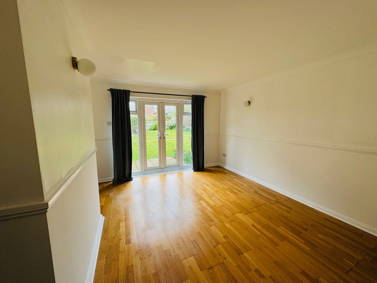 Additional image 4 of 2 Bed Flat, Heron Court, OX14, N1 7GU