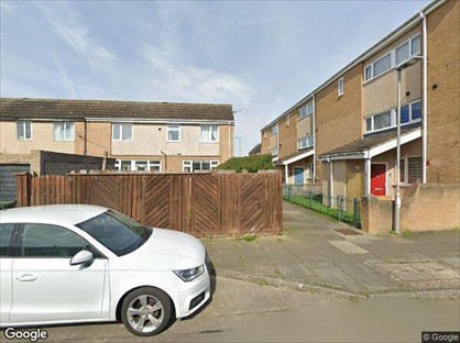 4 Bed End Terrace, Stirling Way, TS17