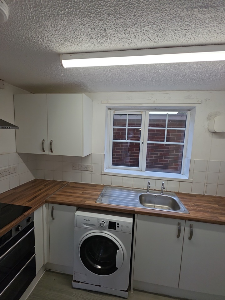 Additional image 3 of 2 Bed Flat, Headington, OX3, N1 7GU