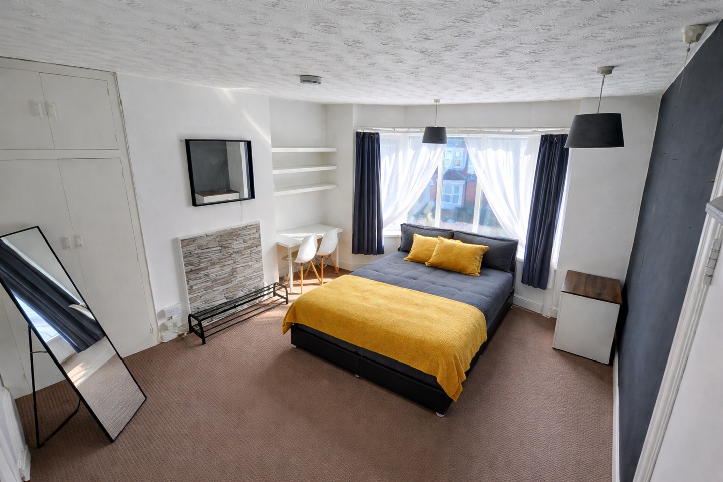 Room in a Shared House, Woodside Road, SO17, N1 7GU