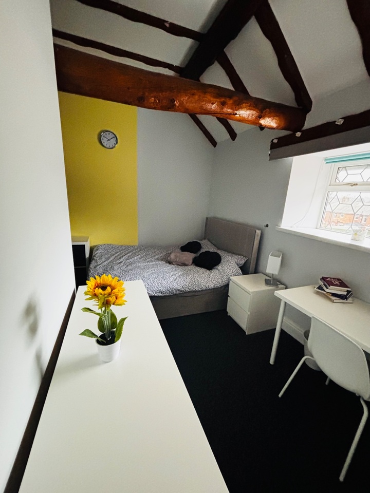 Room in a Shared House, Longley Lane, S5, N1 7GU