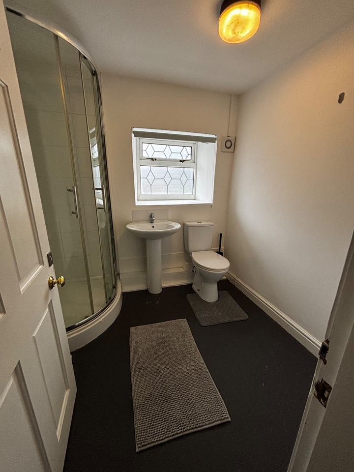 Additional image 5 of Room in a Shared House, Longley Lane, S5, N1 7GU