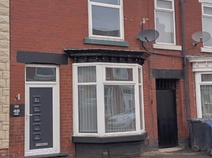3 Bed Terraced House, Pym Road, S64