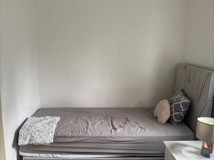 Room in a Shared House, Penford St, SE5