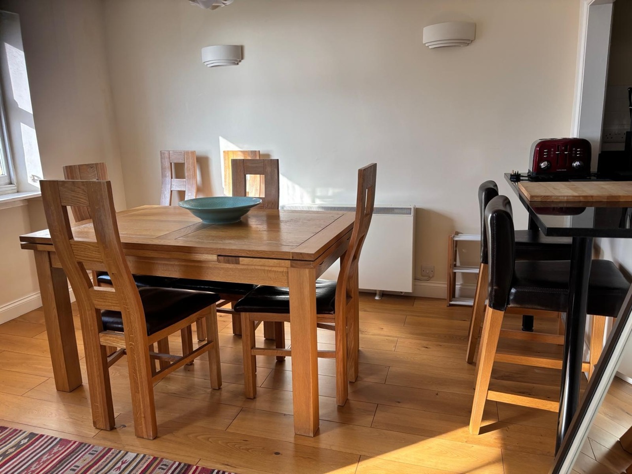 1 Bed Flat, Regency Square, BN1 photo 3