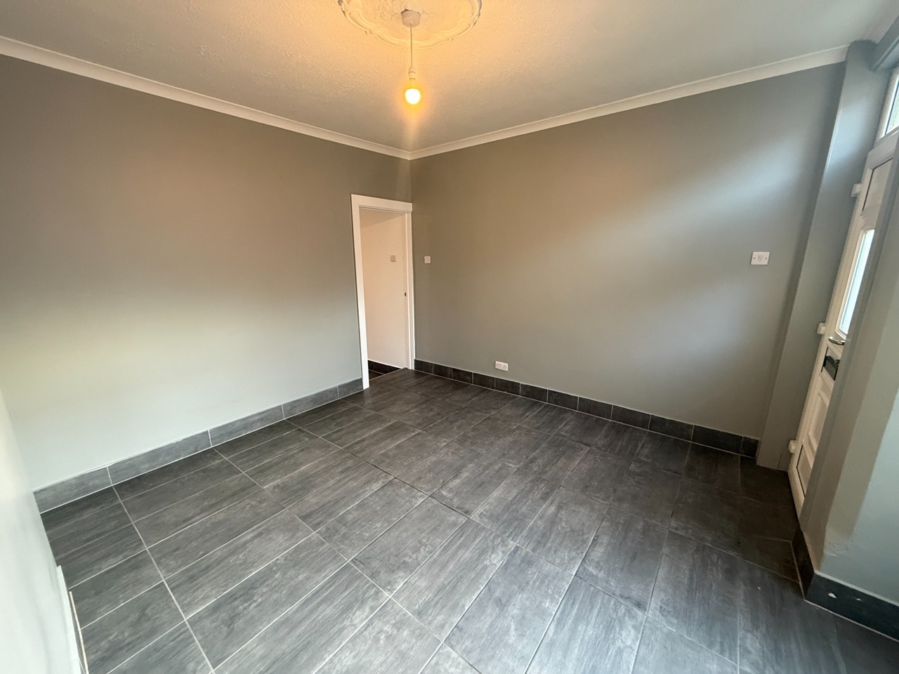 Additional image 4 of 3 Bed Terraced House, Grimston Road, NG7, N1 7GU