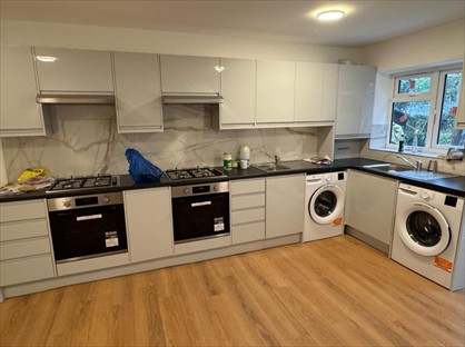 Room in a Shared House, Station Road, HA2