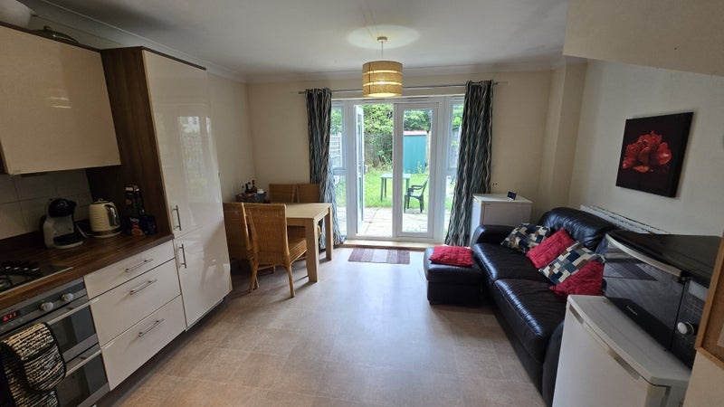 Additional image 6 of Room in a Shared House, Circus Drive, CB4, N1 7GU