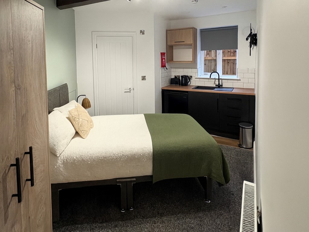 Studio Flat, Uttoxeter Old Road, DE1, N1 7GU