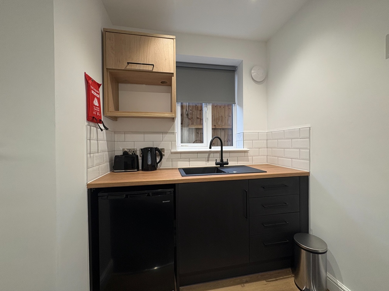 Additional image 2 of Studio Flat, Uttoxeter Old Road, DE1, N1 7GU