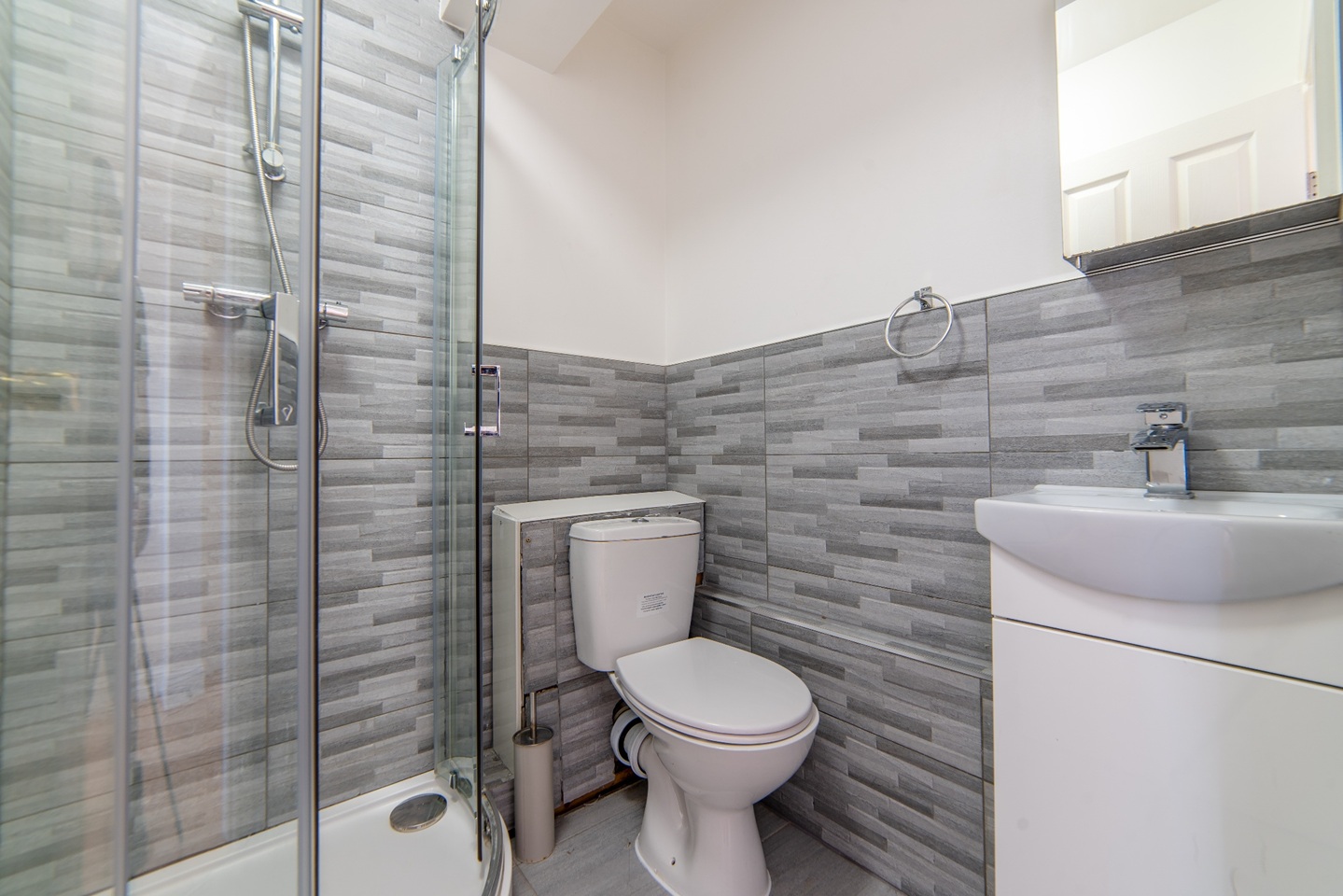 Additional image 7 of Room in a Shared Flat, Boulcott St, E1, N1 7GU