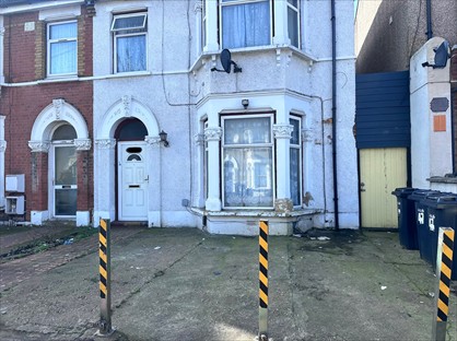 3 Bed Flat, Wanstead Park Road, IG1