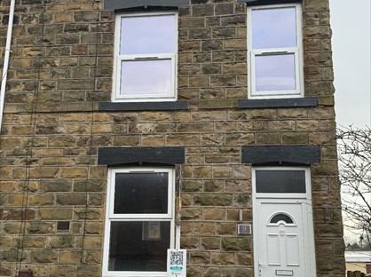 2 Bed Terraced House, Parker St, WF3